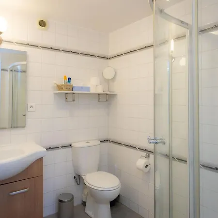 アパート Salut Le Petit カルカソンヌ