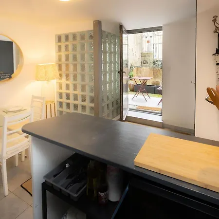 Salut Le Petit Carcassonne