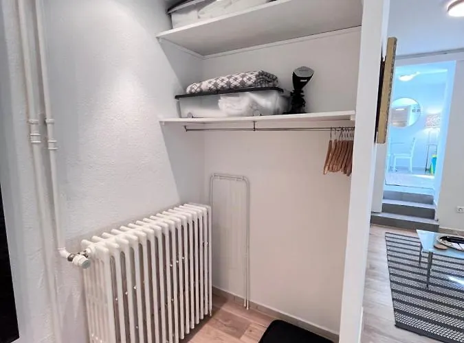 Salut Le Petit * Carcassonne